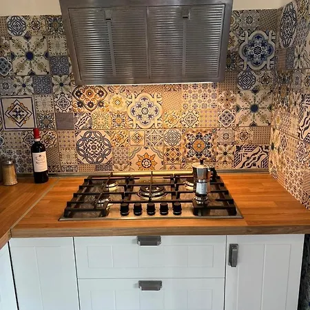 בית נופש Casa Alberto, Falcone/oliveri פאלקונה
