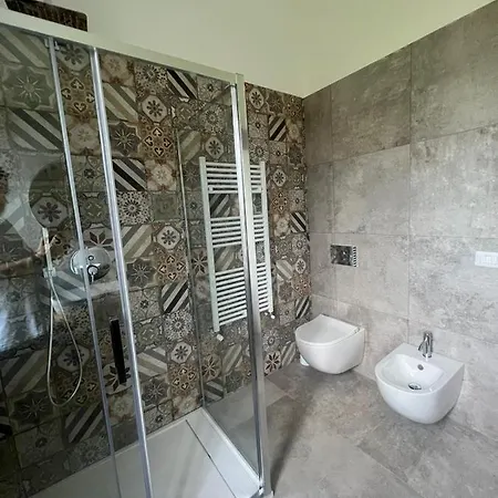 Casa Alberto, Falcone/oliveri בית נופש *