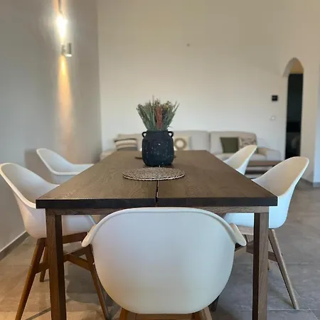 Casa Alberto, Falcone/oliveri *