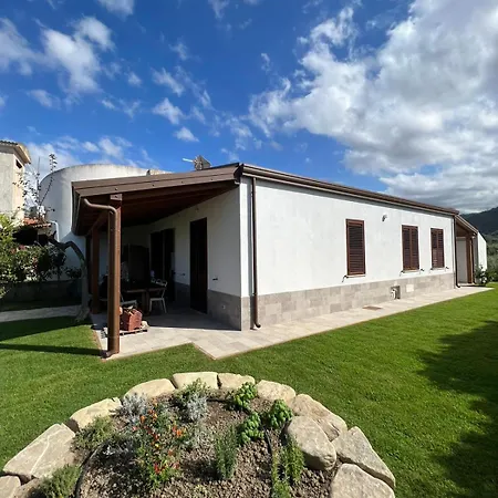Dom wakacyjny Casa Alberto, Falcone/oliveri